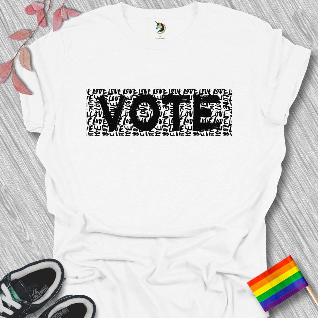 Vote on love pattern Unisex T-Shirt