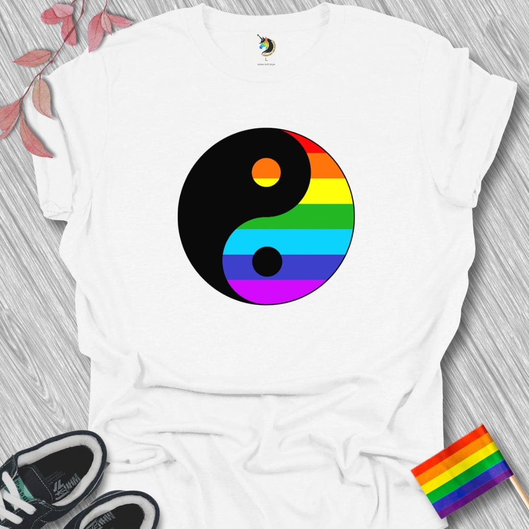 Bold Yin and Yang Unisex T-Shirt