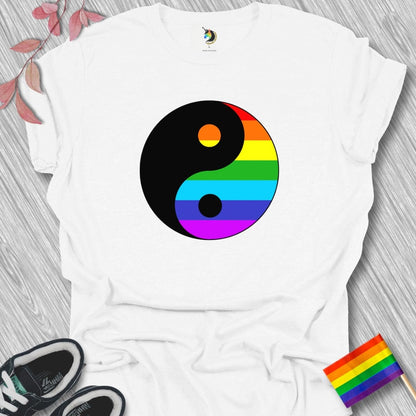 Bold Yin and Yang Unisex T-Shirt